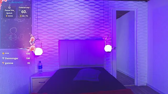 Snapshot of ly_lulu chatting on 29, 10, 2025 ly lulu online show from 29, 10, 2025