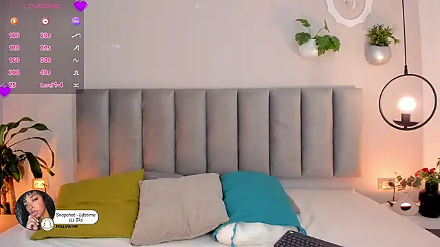 Tina curly online show from 12, 4, 2026