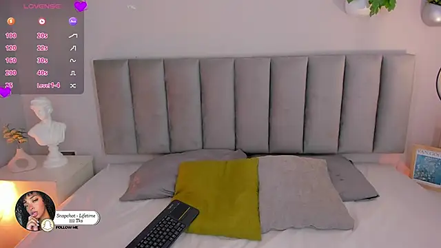 Tina curly online show from 13, 4, 2026