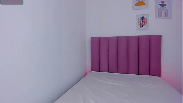 Tina curly online show from 27, 2, 2026