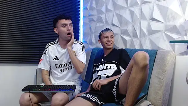 Isaac tan online show from 9, 10, 2025