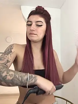  aitana 001 online show from 13, 10, 2025