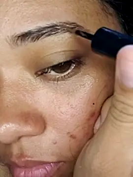 Violethroos online show from 9, 4, 2026