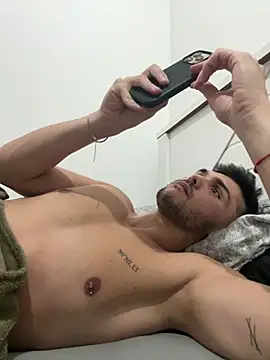 Snapshot of Mrsjam chatting on 12, 9, 2025 Mrsjam online show from 12, 9, 2025