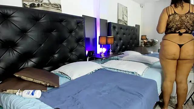 Kymy marquez online show from 2, 3, 2026