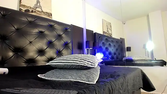 Kymy marquez online show from 12, 4, 2026