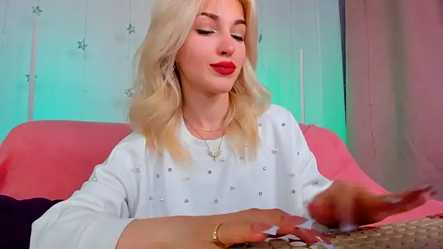 Snapshot of LisaFoxyMe chatting on 21, 5, 2026 LisaFoxyMe online show from 21, 5, 2026
