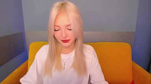 LisaFoxyMe online show from 25, 10, 2025