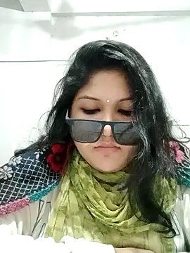 Nusrat-N online show from 4, 12, 2025