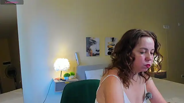 Snapshot of Kira_Adler chatting on 10, 7, 2026 Kira Adler online show from 10, 7, 2026