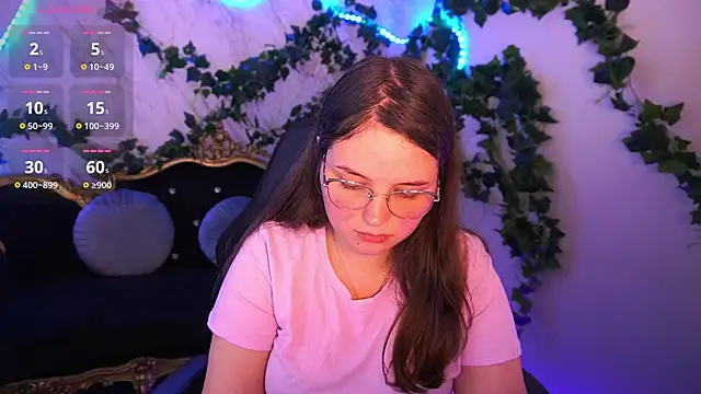 SophieDreamss online show from 15, 11, 2025