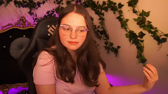 SophieDreamss online show from 22, 10, 2025