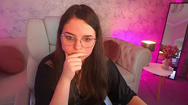 SophieDreamss online show from 10, 11, 2025