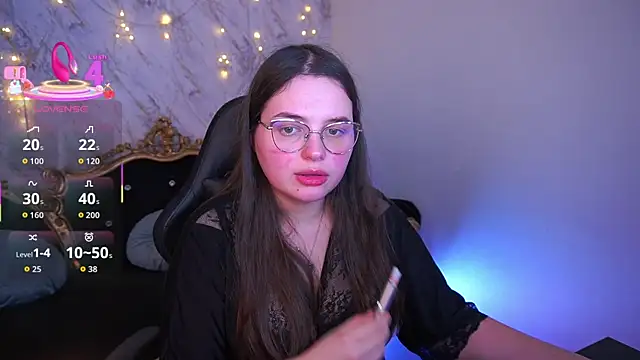 SophieDreamss online show from 4, 2, 2026