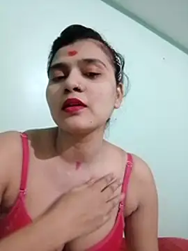 Snapshot of Kavya-Tiwari chatting on 31, 5, 2026 Kavya-Tiwari online show from 31, 5, 2026
