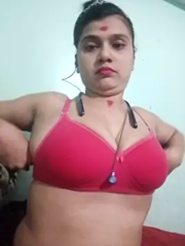 Snapshot of Kavya-Tiwari chatting on 23, 5, 2026 Kavya-Tiwari online show from 23, 5, 2026