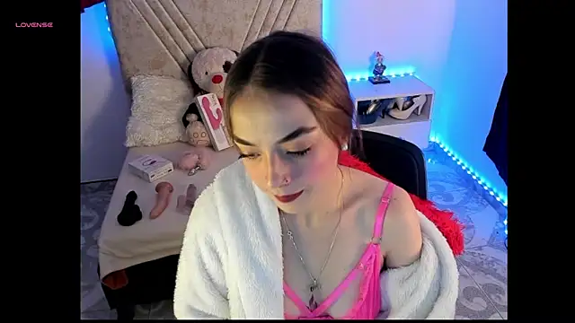 Snapshot of Mia_Victoria22 chatting on 9, 5, 2026 Mia Victoria22 online show from 9, 5, 2026