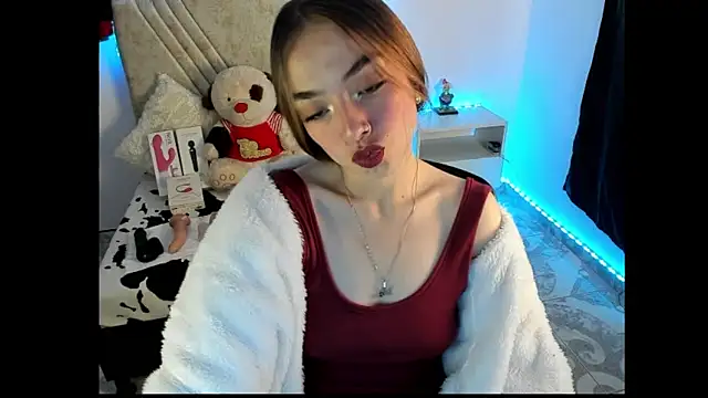 Mia Victoria22 online show from 24, 3, 2026