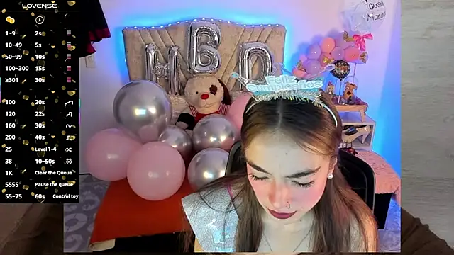 Snapshot of Mia_Victoria22 chatting on 15, 6, 2026 Mia Victoria22 online show from 15, 6, 2026