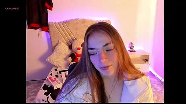 Mia Victoria22 online show from 13, 3, 2026