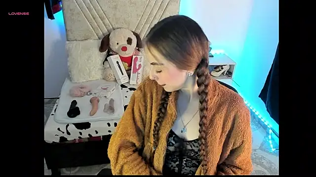 Mia Victoria22 online show from 25, 4, 2026