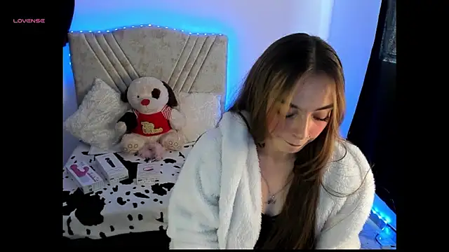 Mia Victoria22 online show from 16, 3, 2026