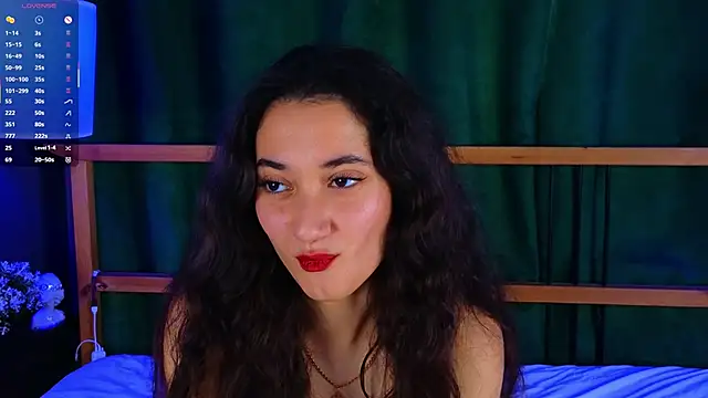 BettyMaldonado online show from 16, 11, 2025