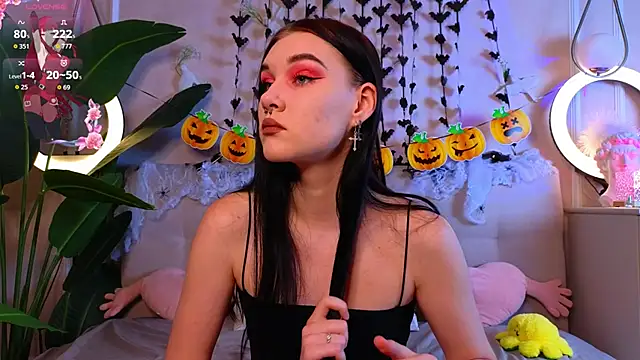 JenniferSullivan online show from 1, 11, 2025