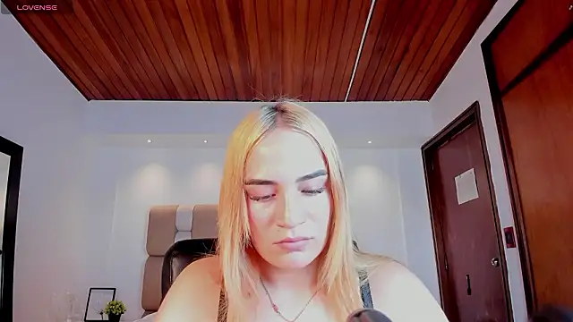 MadisonAnngel online show from 10, 2, 2026