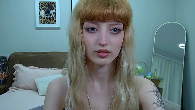 MistyMarlo online show from 18, 4, 2026