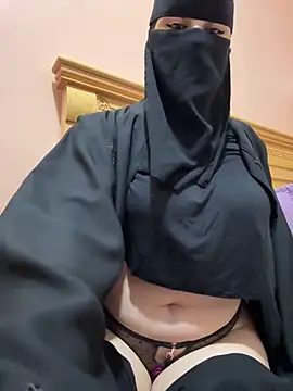  Laiali  online show from 5, 3, 2026