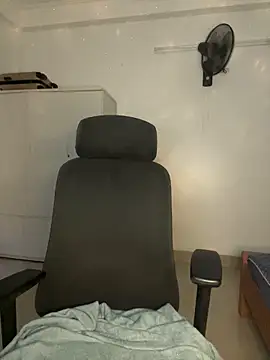 Meowyeuk6 online show from 8, 2, 2026