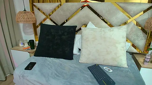 Scarlett Vegaa online show from 24, 9, 2025