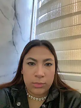 Snapshot of MacarenaRosse chatting on 24, 11, 2025 MacarenaRosse online show from 24, 11, 2025