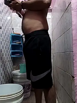 Snapshot of lust_lovee chatting on 29, 10, 2025 lust lovee online show from 29, 10, 2025