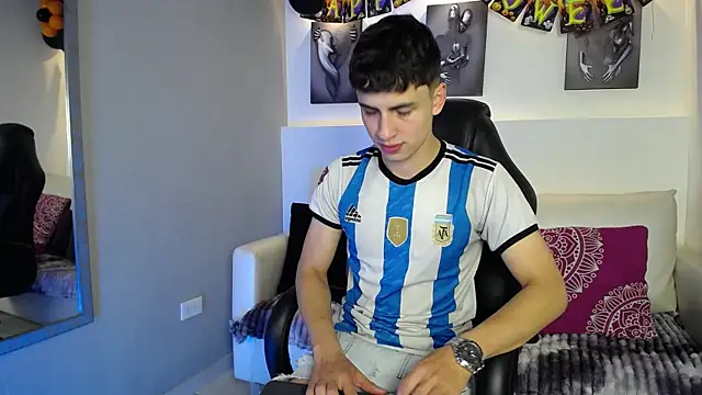 AdrianRinaldi online show from 14, 10, 2025