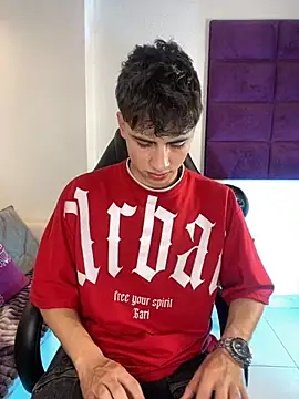 AdrianRinaldi online show from 5, 11, 2025