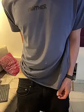 AdrianRinaldi online show from 2, 12, 2025