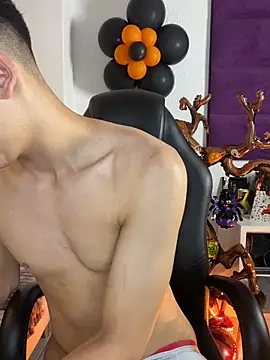 AdrianRinaldi online show from 25, 10, 2025