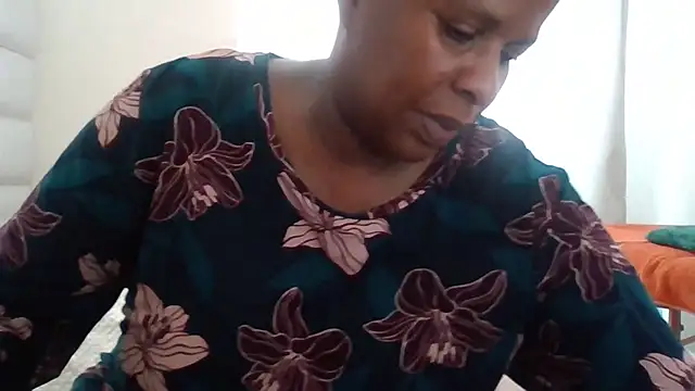 Snapshot of SexyNonnyy chatting on 4, 6, 2026 SexyNonnyy online show from 4, 6, 2026