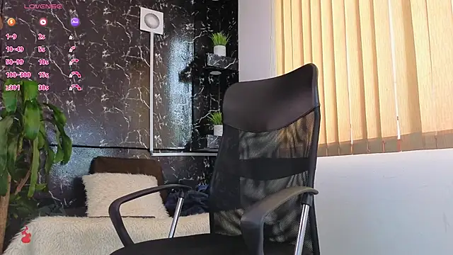 Rafael Mendezz online show from 8, 4, 2026