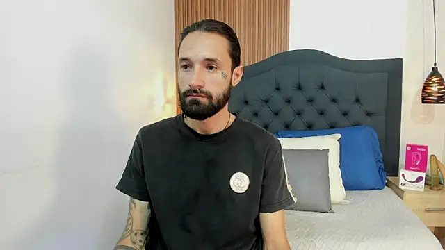 Hisoka 011 online show from 21, 4, 2026