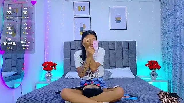 Snapshot of Soffia_Konig_ chatting on 10, 5, 2026 Soffia Konig online show from 10, 5, 2026