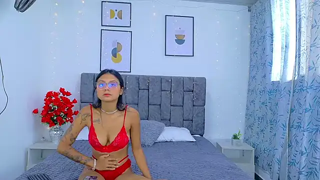 Soffia Konig  online show from 3, 2, 2026