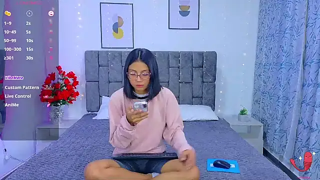 Soffia Konig  online show from 21, 2, 2026