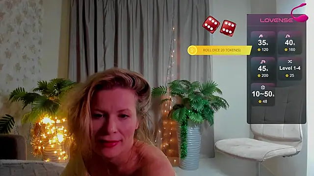 Julia Giulia online show from 8, 3, 2026