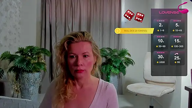 Julia Giulia online show from 18, 3, 2026