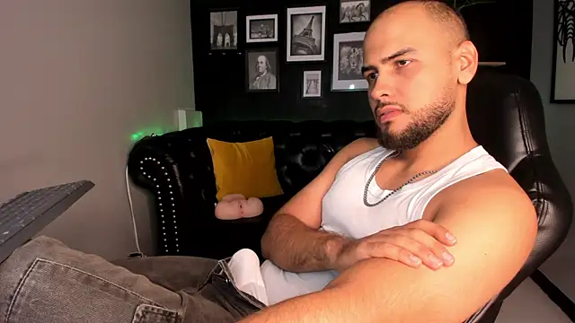 Snapshot of Marcus_Soler chatting on 4, 6, 2026 Marcus Soler online show from 4, 6, 2026
