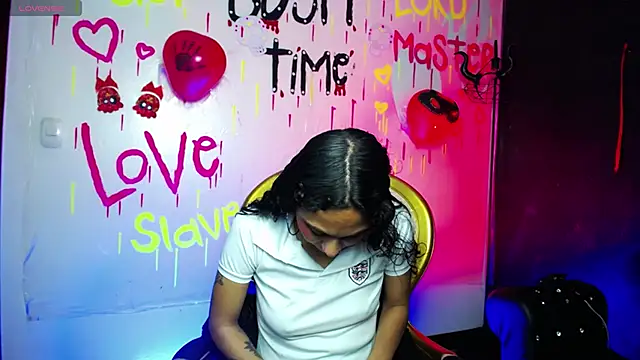 Sweettpleasure online show from 19, 10, 2025