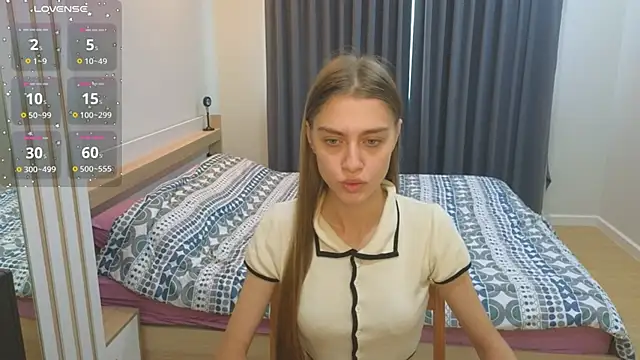 SofiBirch online show from 2, 10, 2025
